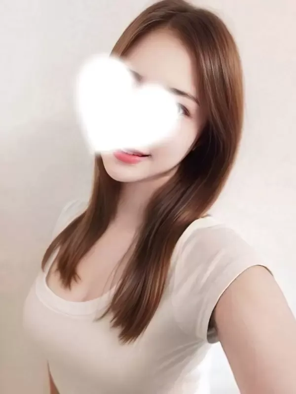 栗山あかり