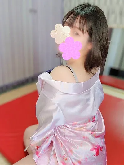 小都里 茉夏
