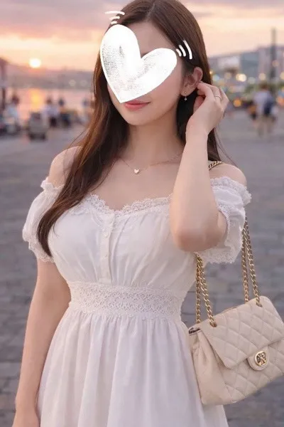 椿まゆ