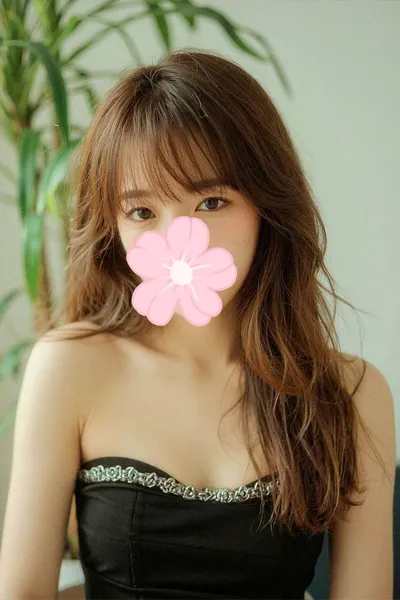 サナ