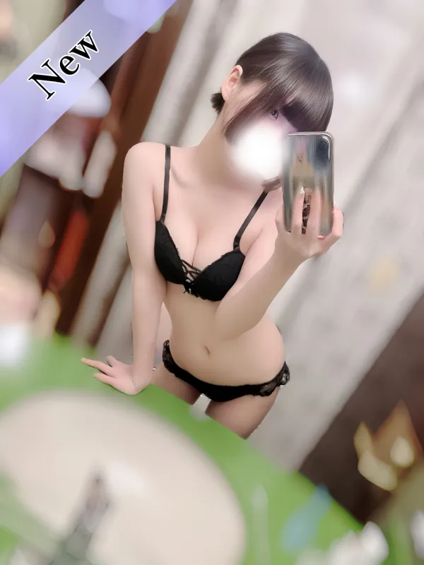 伊織たまき