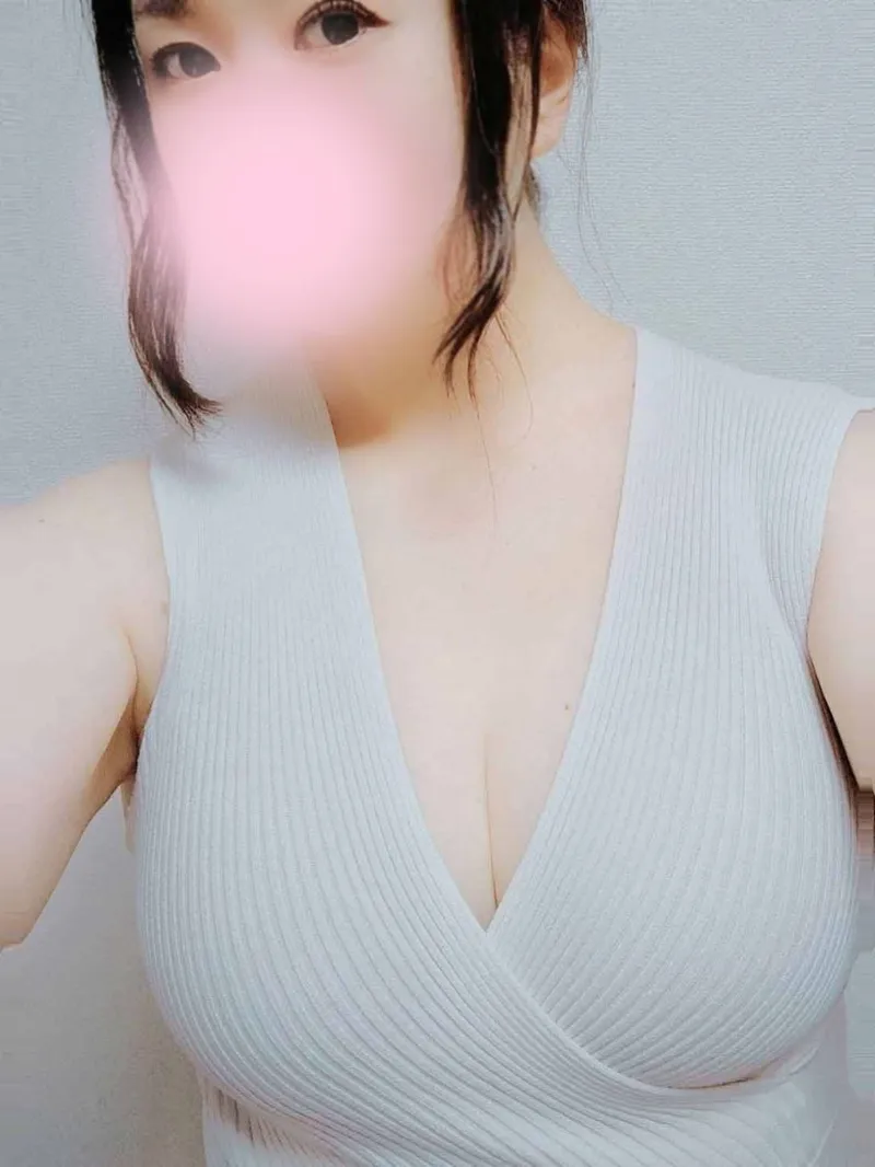 朝倉しほ