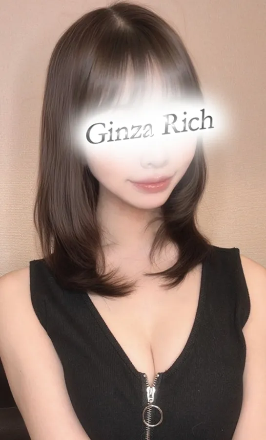 中里あいな