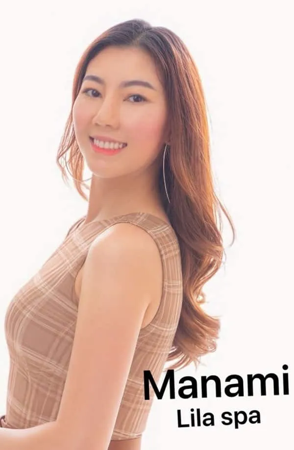 マナミ