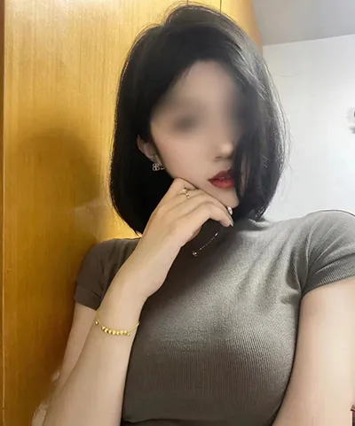 ナナミ