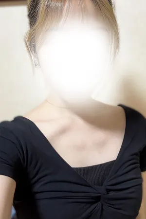 新井かなえ