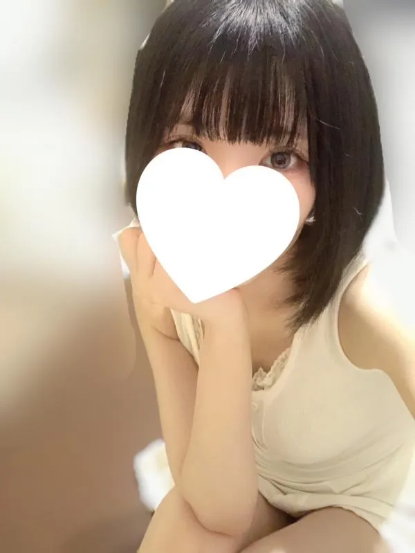 倉本なぎさ