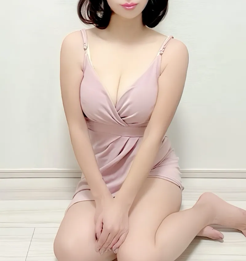 立河綾香