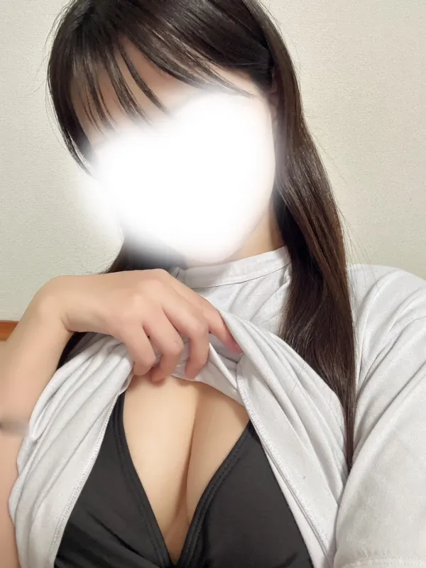 国井　ゆか