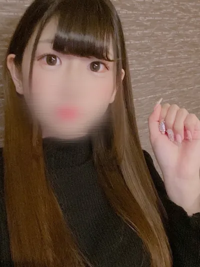 中野 りりな