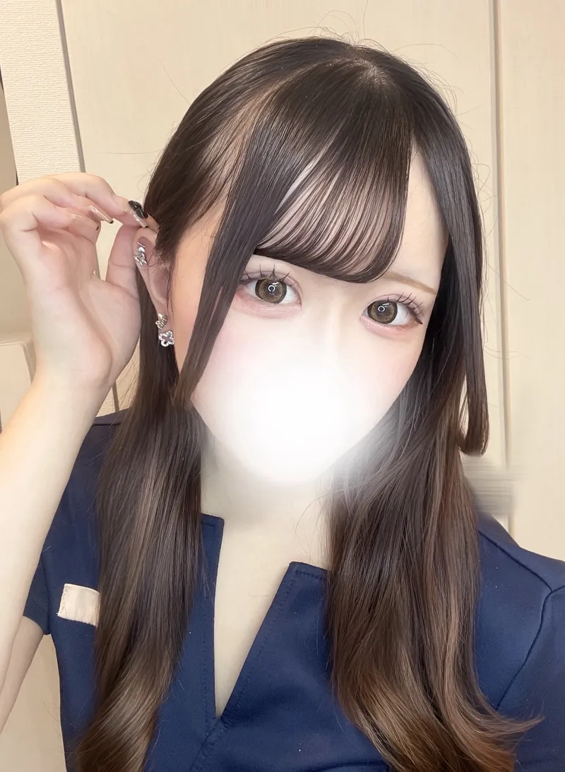 ももな
