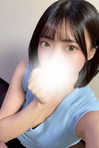 湊まほ