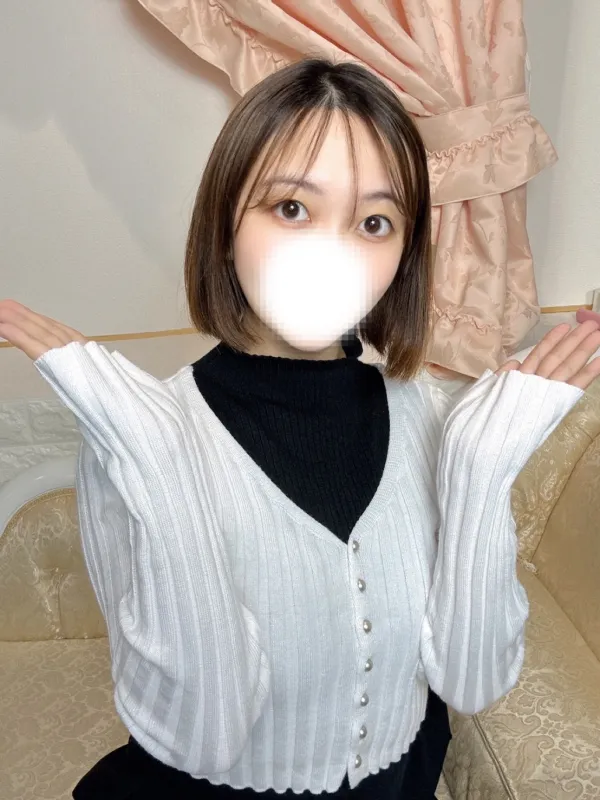 ももあ