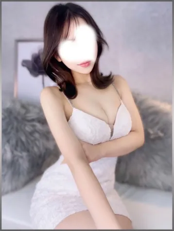 中村ゆいか