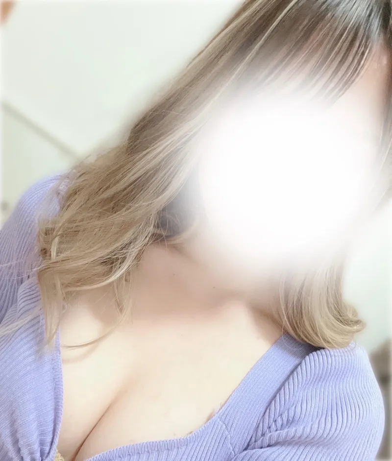 葉月日奈