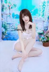 めい