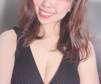 綾瀬めい