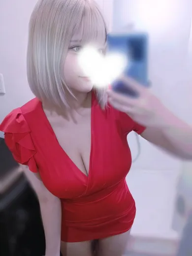 山田梨紗