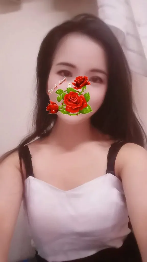 エミ
