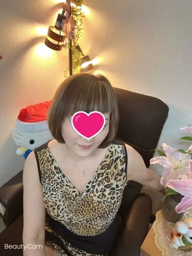 伶美