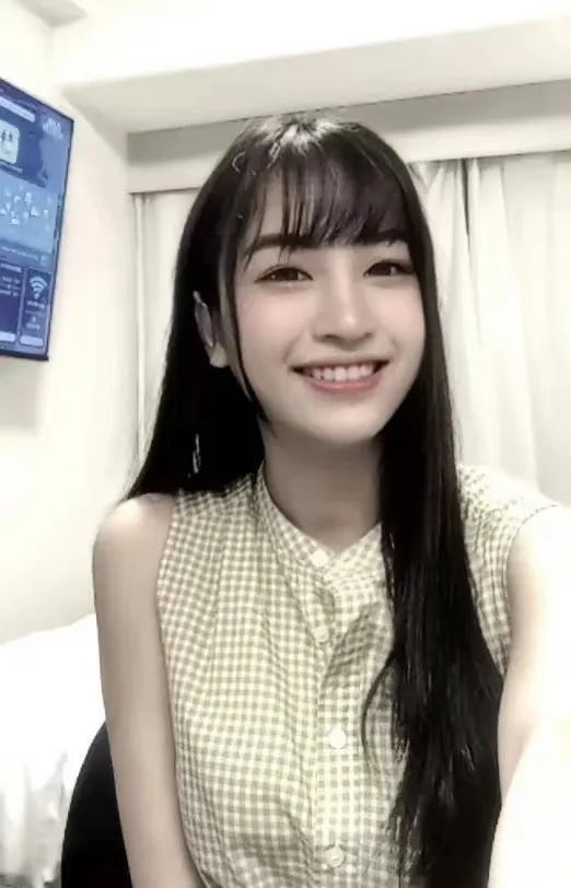 あや