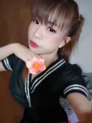 りりな