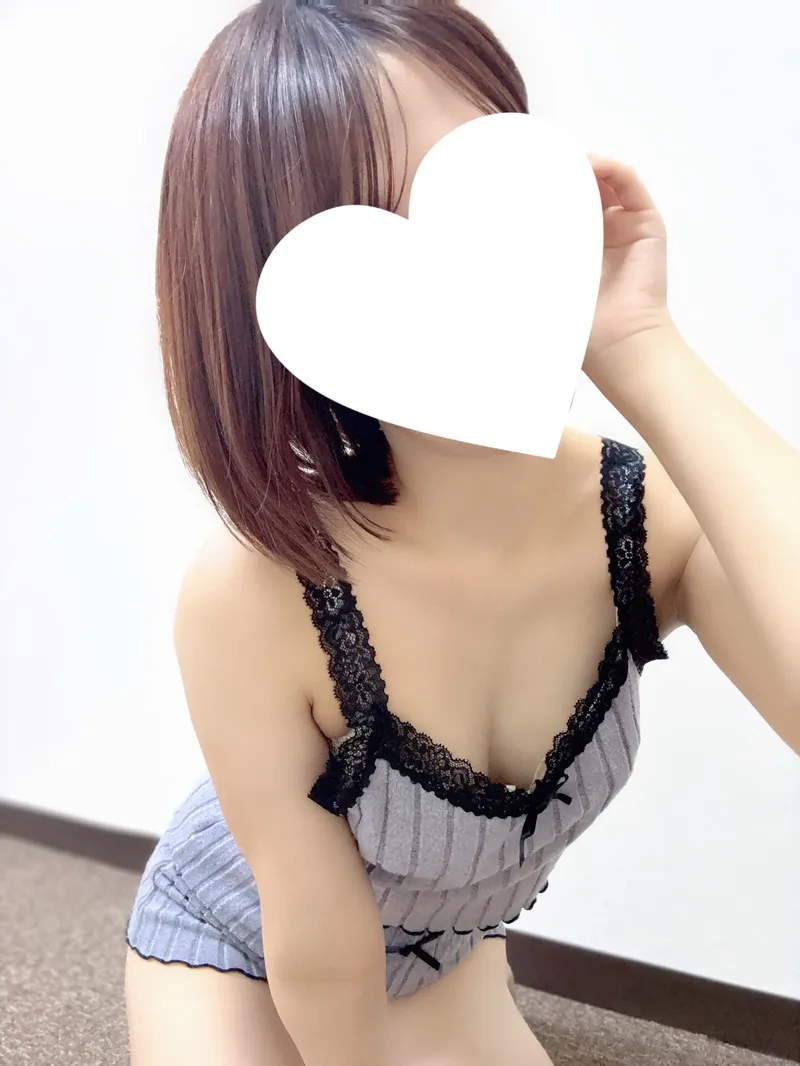 にこ