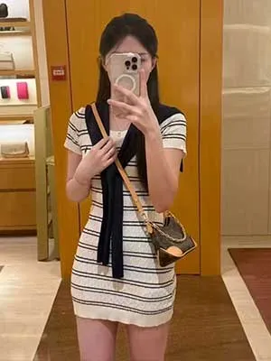 エミ