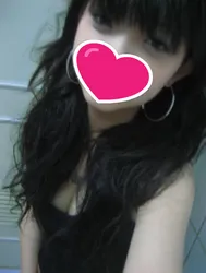 ユラリ