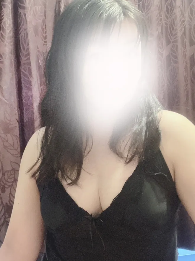 由佳
