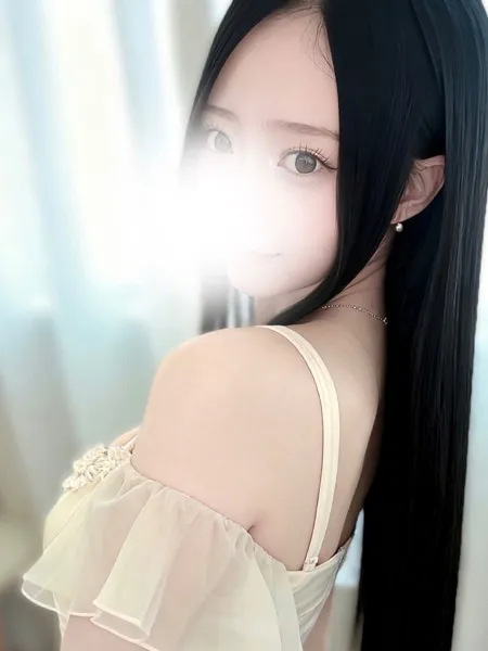 芹沢 美凪