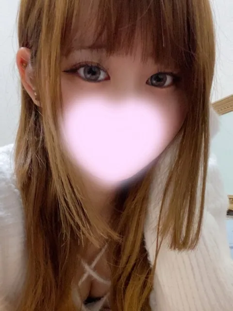 真白ゆあ