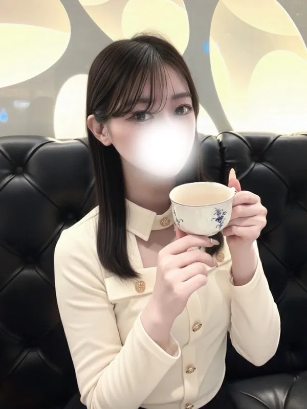 四葉ひな