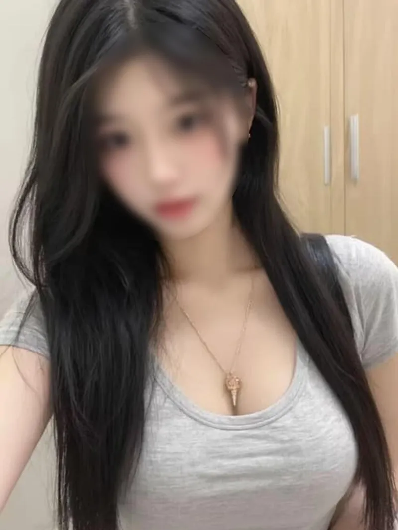 あやな