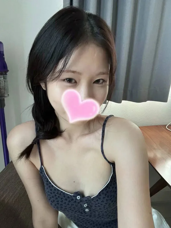 みな