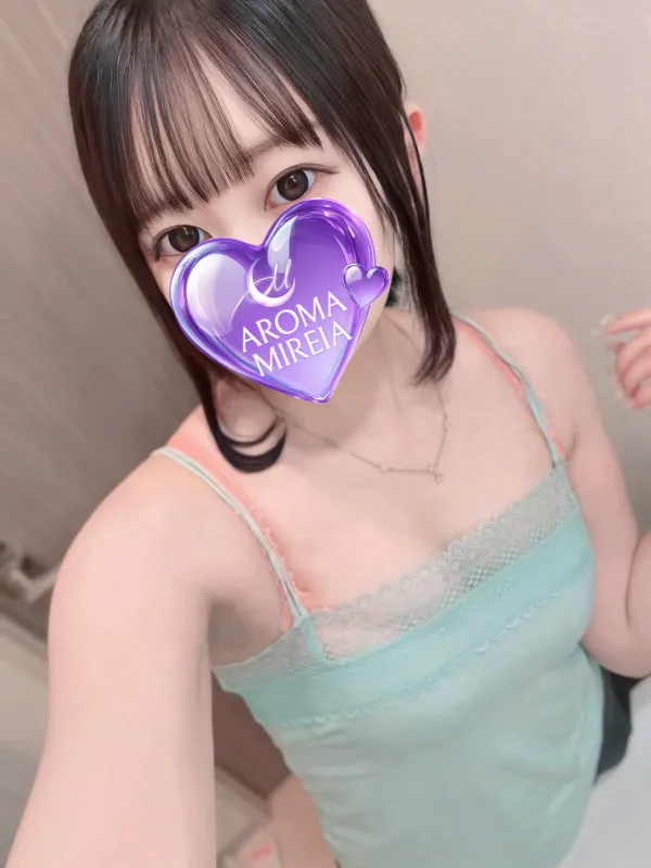 真白ここあ