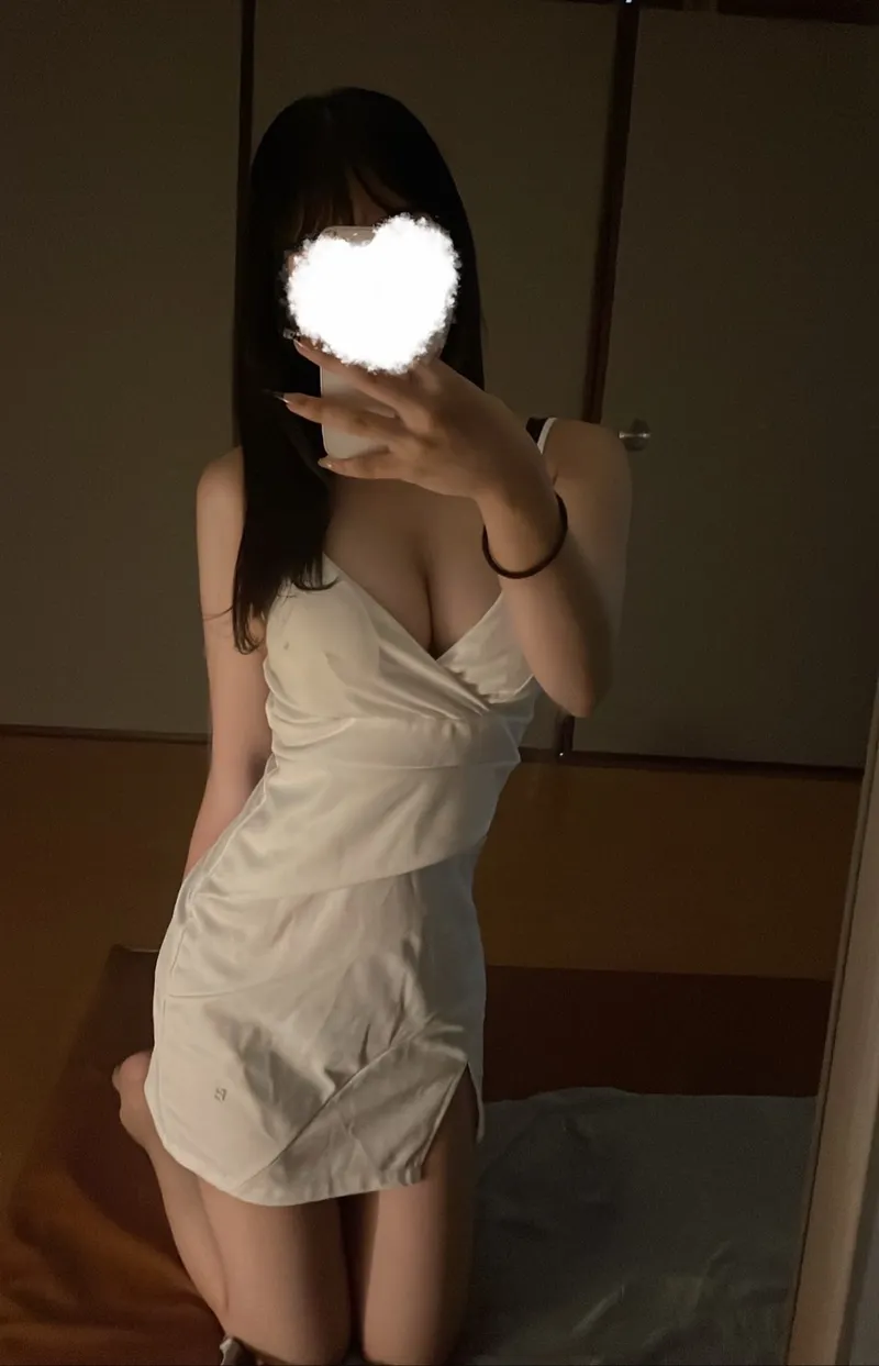 成瀬ゆな