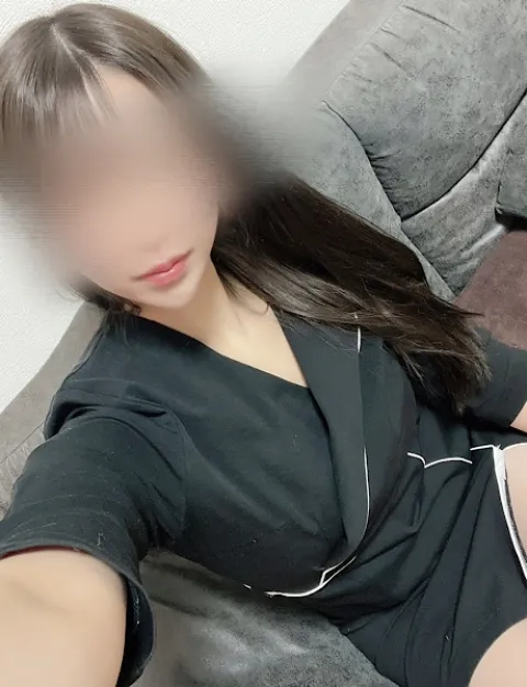 高宮　エマ