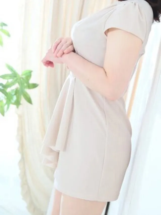 中村　しほ