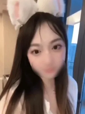 モモ