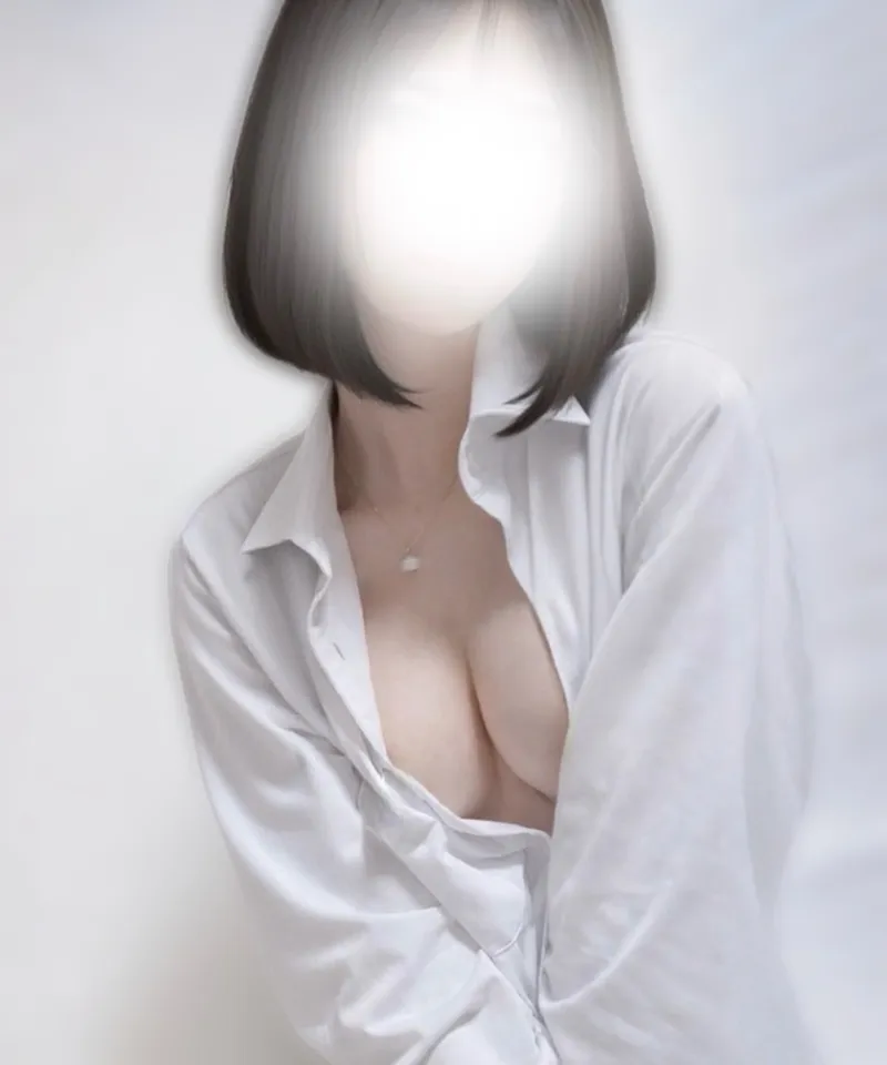 響乃あげは