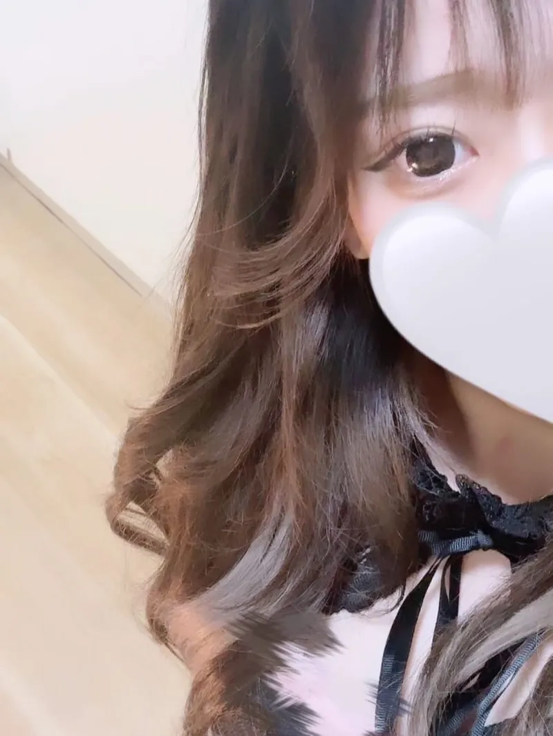 桃瀬　らな