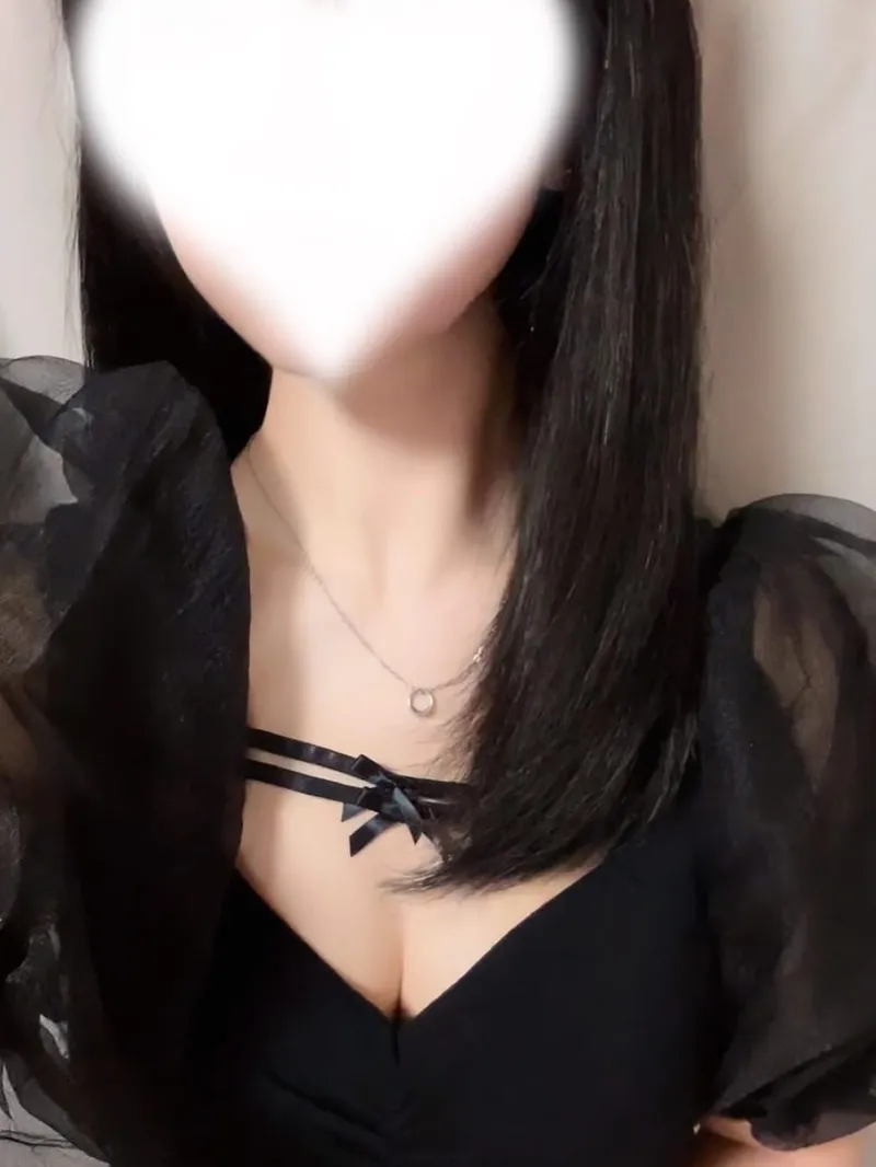 あや