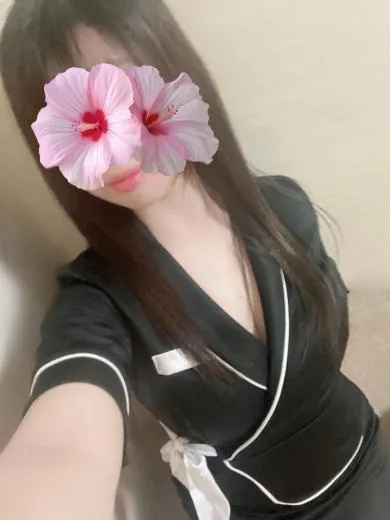 麗日れむ