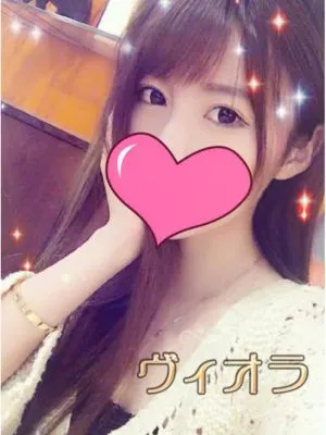 ユイ