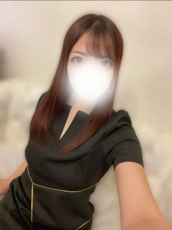水凪なぎさ