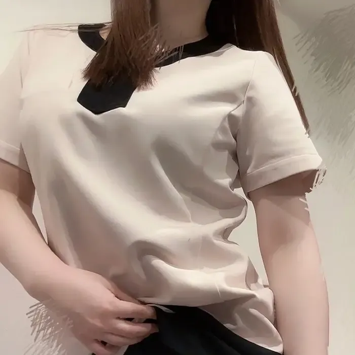 南 しほ