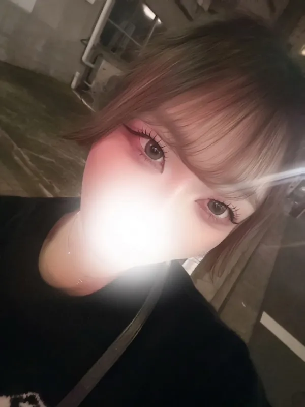 みい