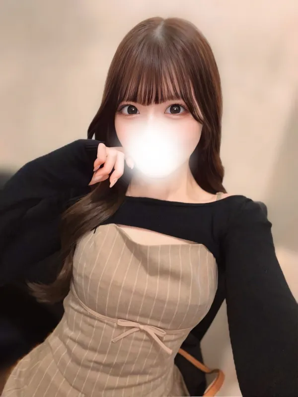 桐谷　えれな