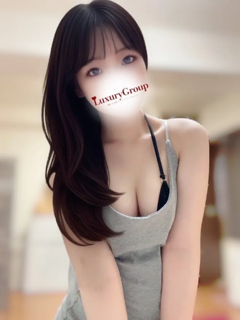 ももな